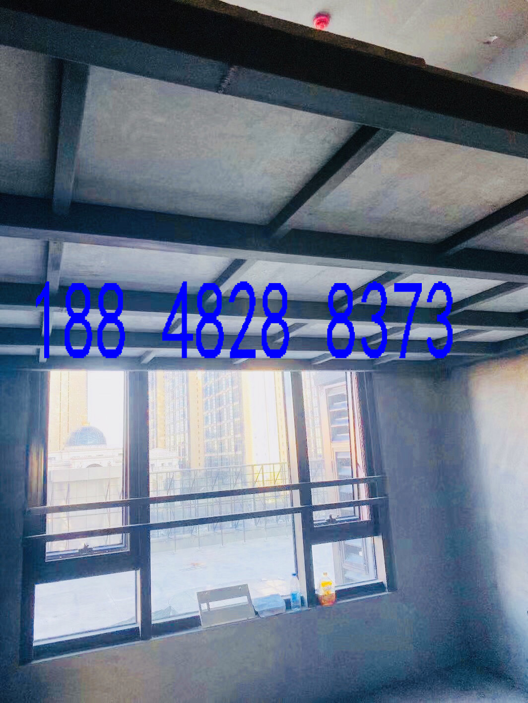 �Ĵ�¥����